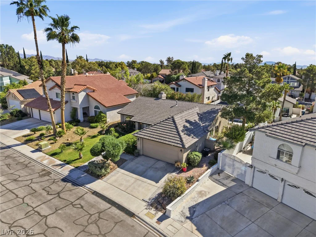 2816 Klondike, Las Vegas, NV 89117