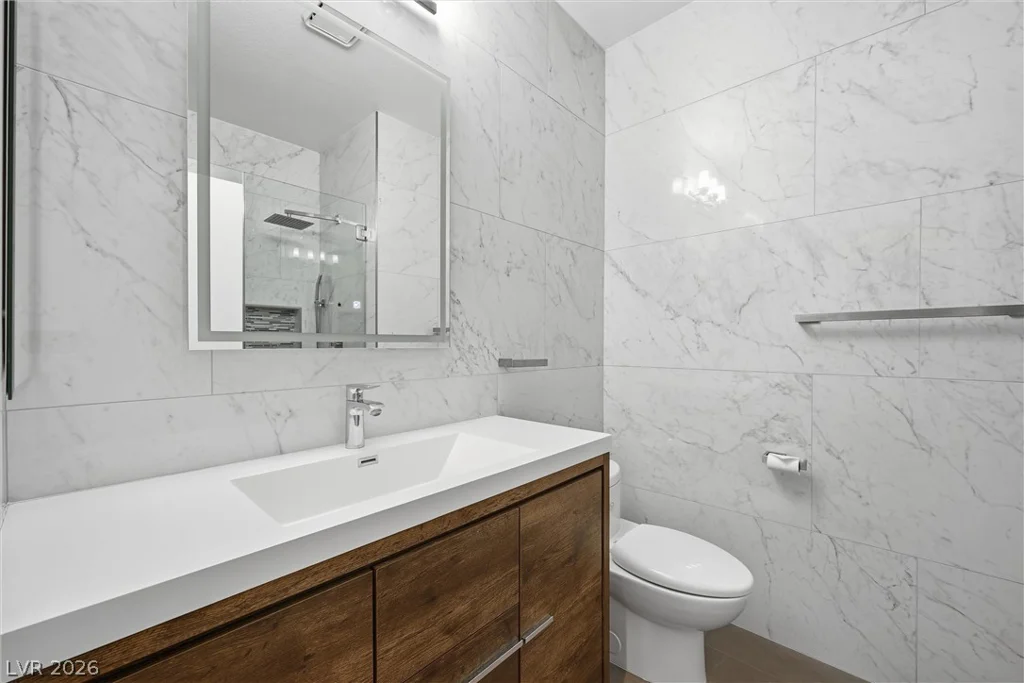 2816 Klondike, Las Vegas, NV 89117