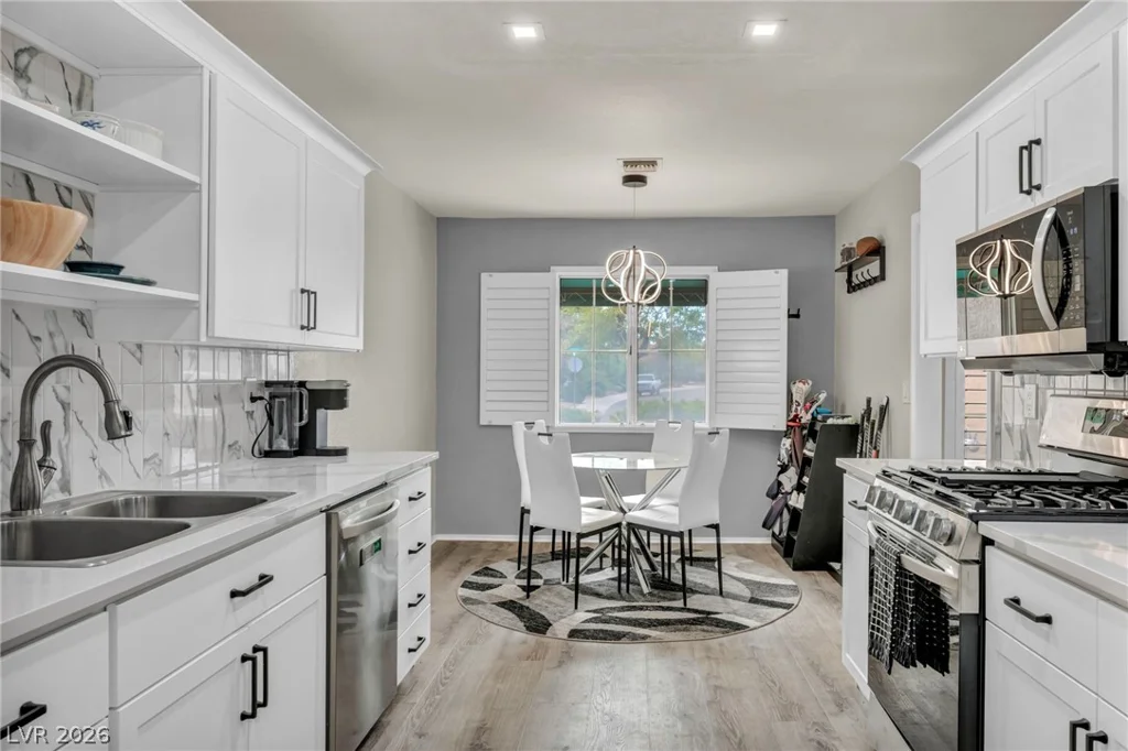 2725 Sungold, Las Vegas, NV 89134