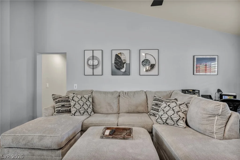 2725 Sungold, Las Vegas, NV 89134
