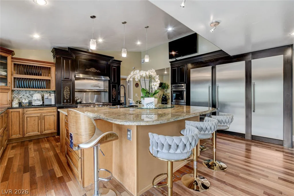 7001 Alamitos, Las Vegas, NV 89120