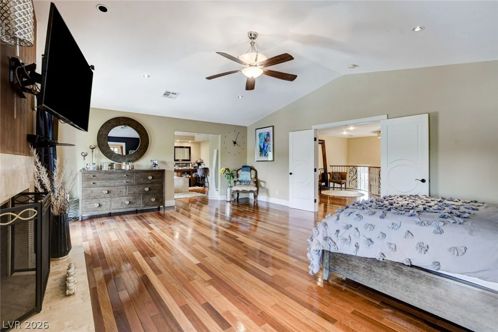 7001 Alamitos, Las Vegas, NV 89120