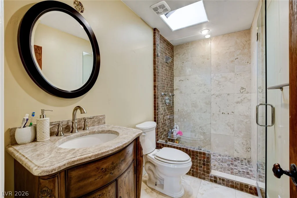 7001 Alamitos, Las Vegas, NV 89120