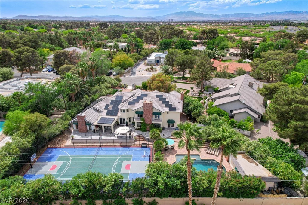 7001 Alamitos, Las Vegas, NV 89120