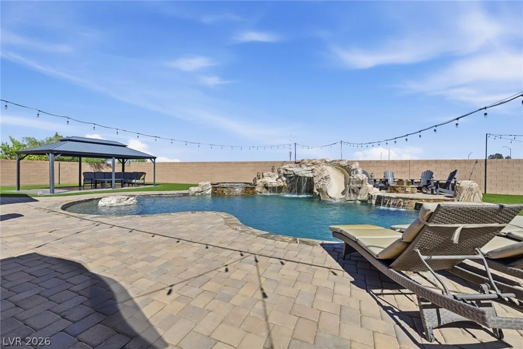 3922 Jacob Lake, Las Vegas, NV 89118
