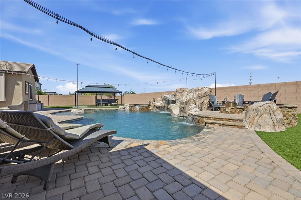 3922 Jacob Lake, Las Vegas, NV 89118