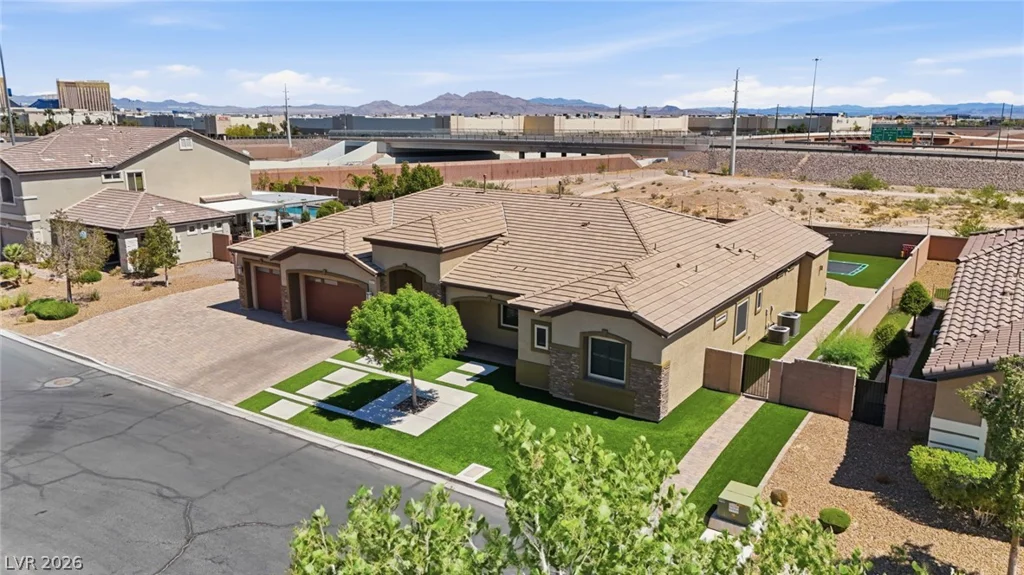 3922 Jacob Lake, Las Vegas, NV 89118