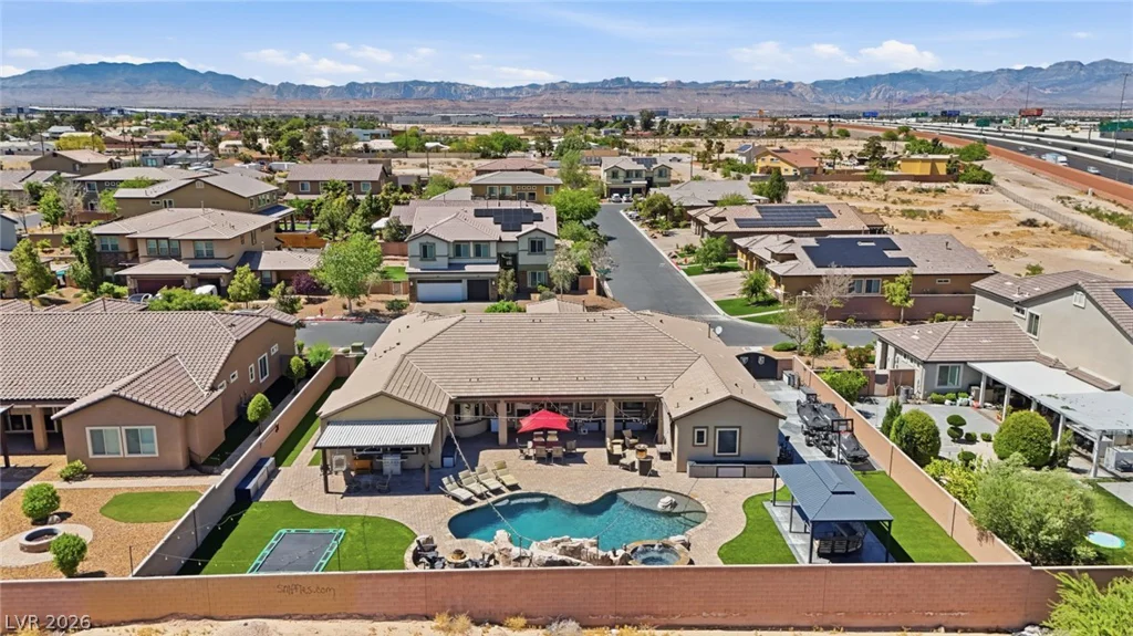 3922 Jacob Lake, Las Vegas, NV 89118