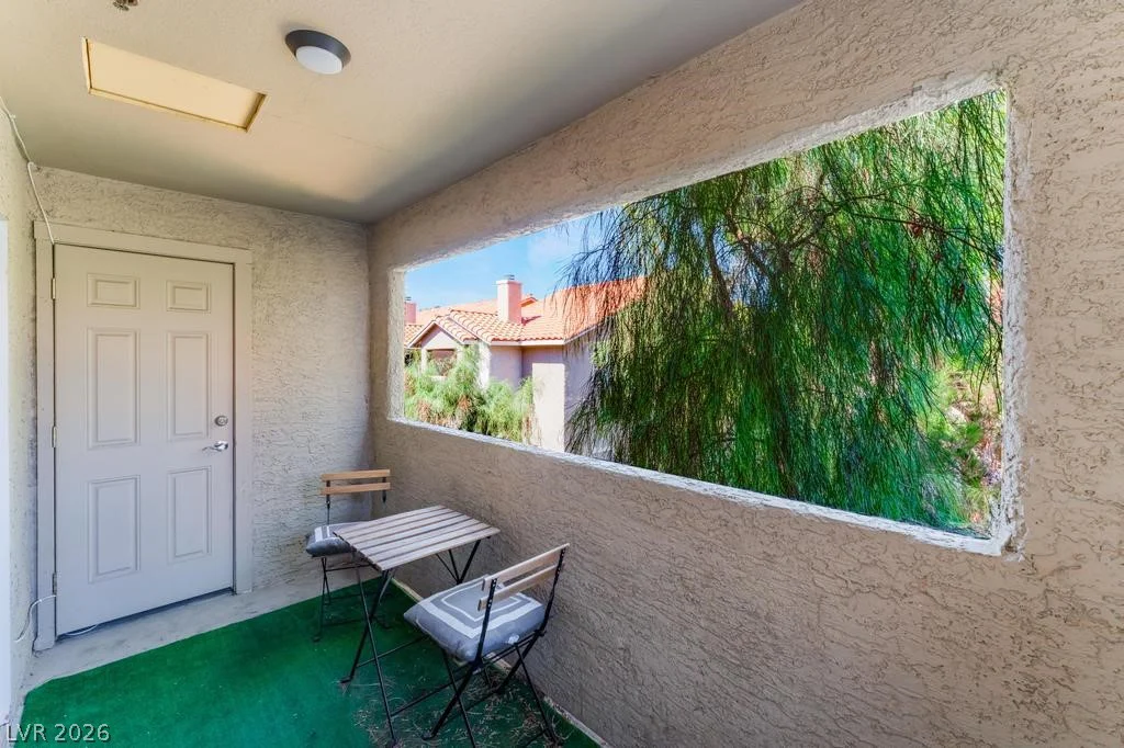 4200 Valley View, Las Vegas, NV 89103
