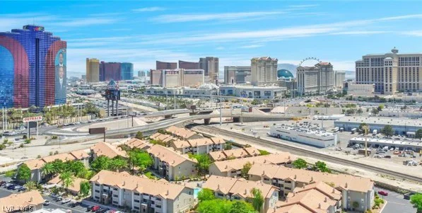 4200 Valley View, Las Vegas, NV 89103