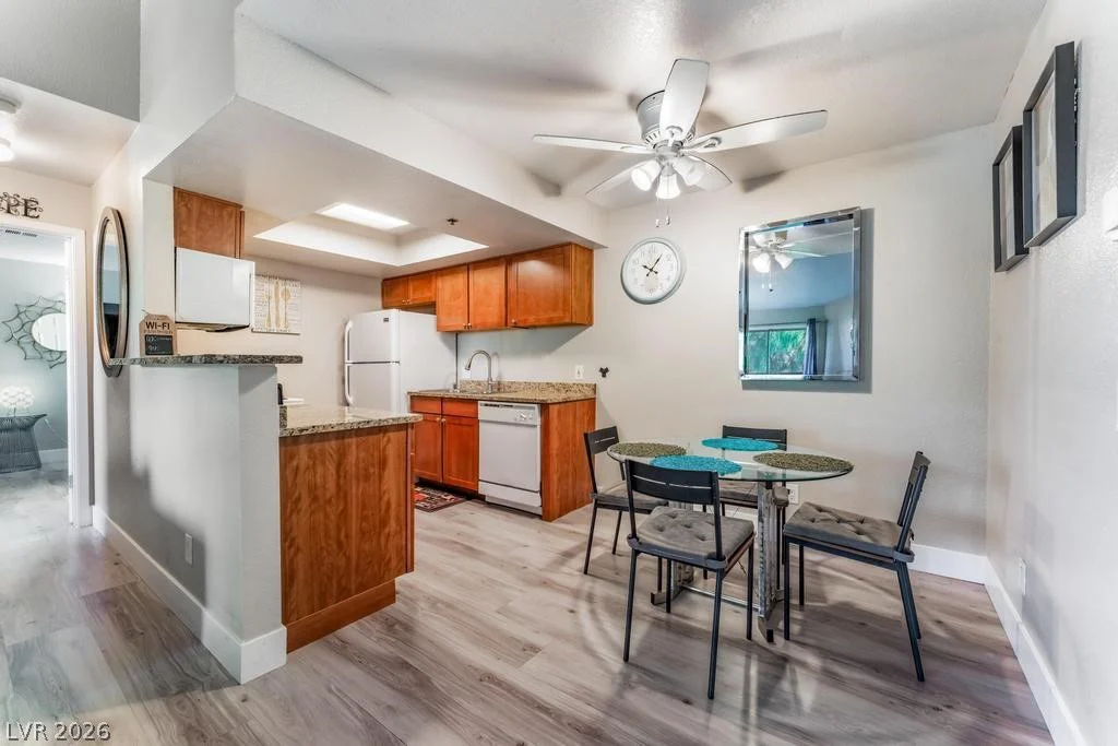 4200 Valley View, Las Vegas, NV 89103