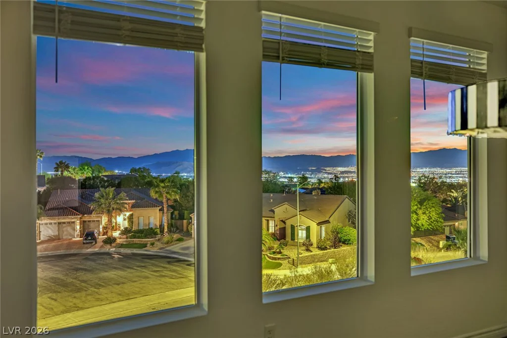 2555 Hampton, Henderson, NV 89052