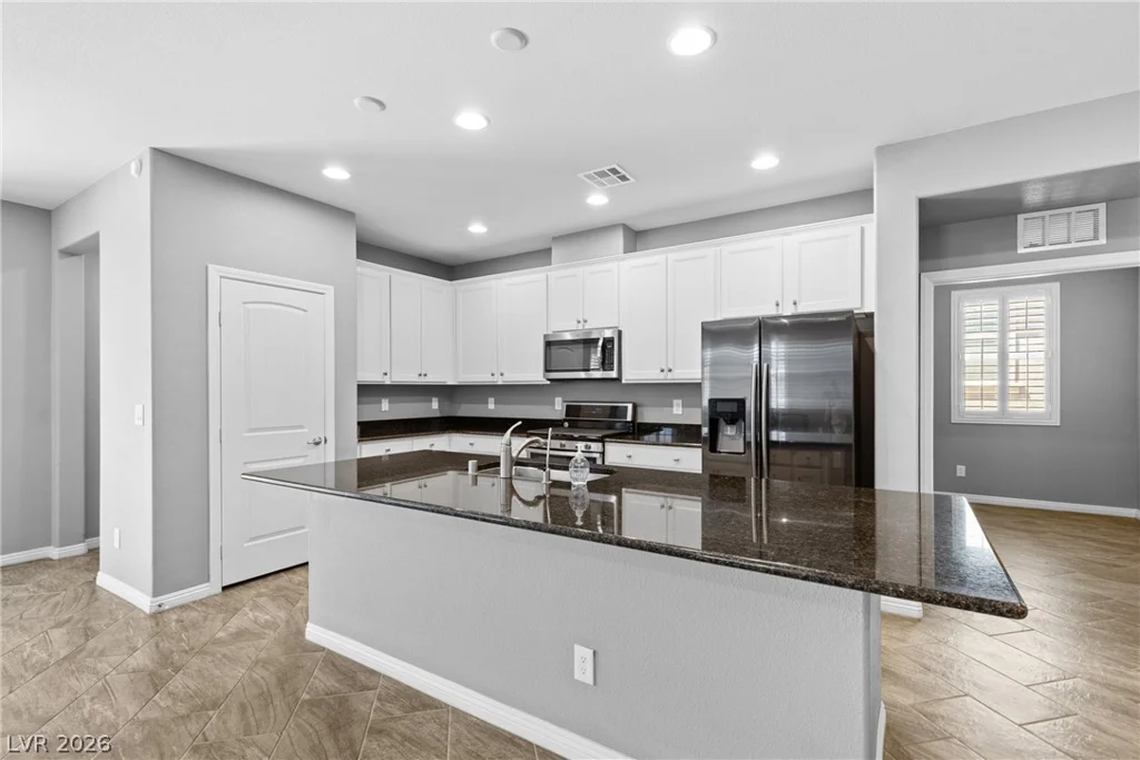 9257 Valley Betica, Las Vegas, NV 89148