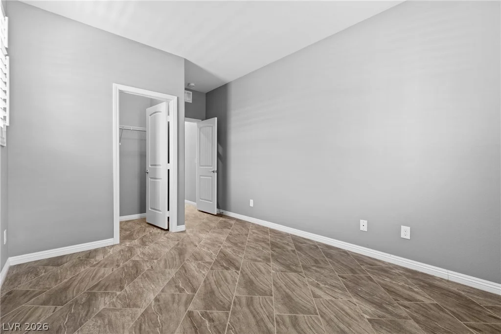 9257 Valley Betica, Las Vegas, NV 89148