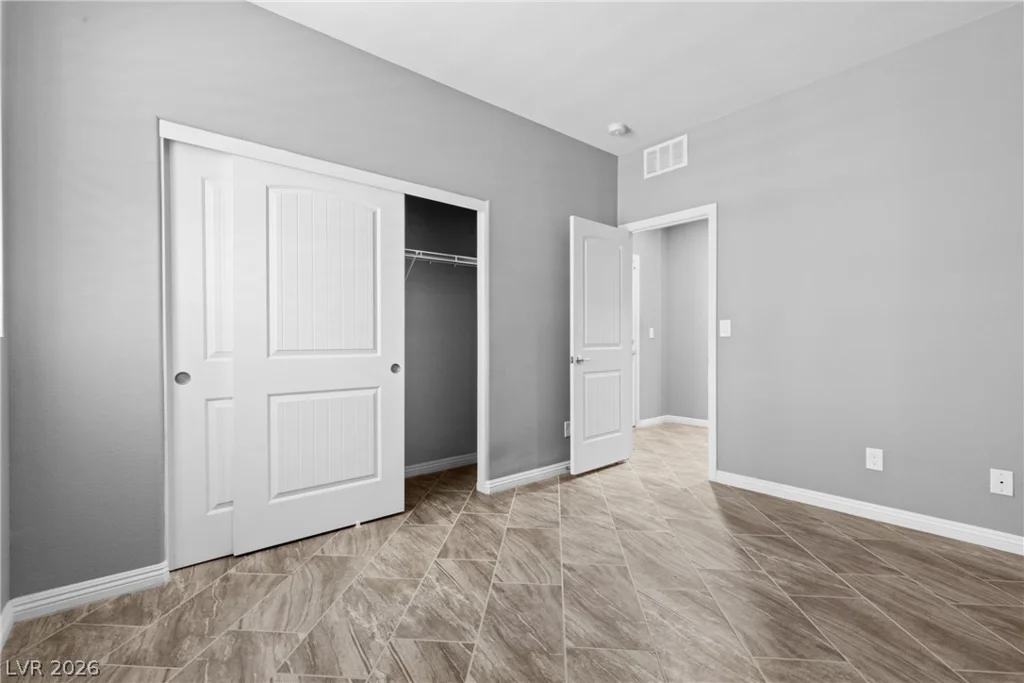 9257 Valley Betica, Las Vegas, NV 89148