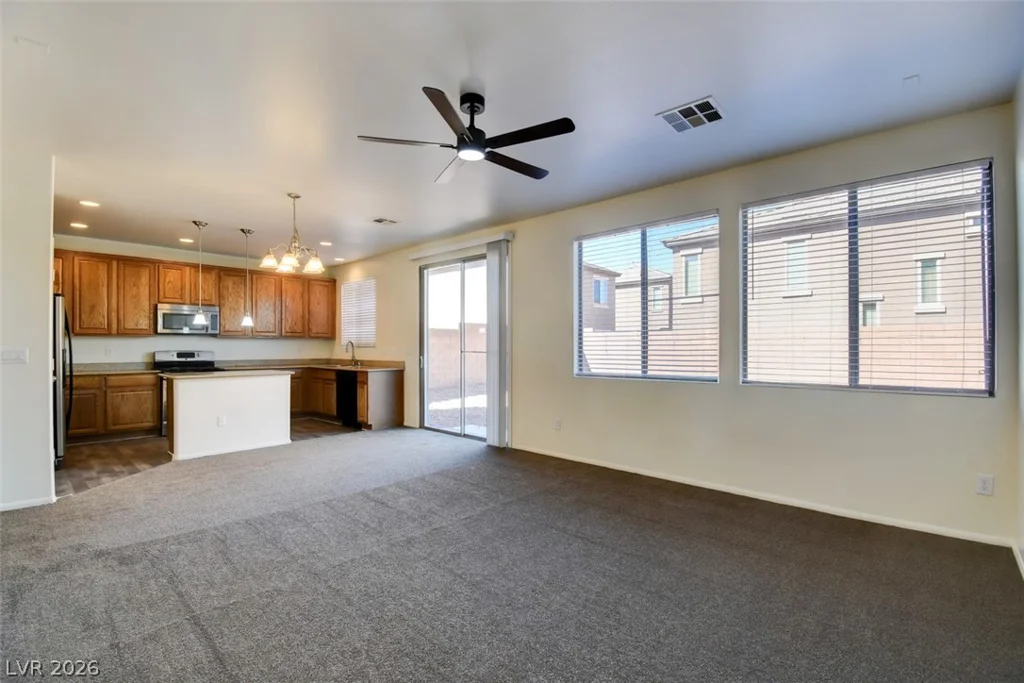 785 Crest Valley, Henderson, NV 89011