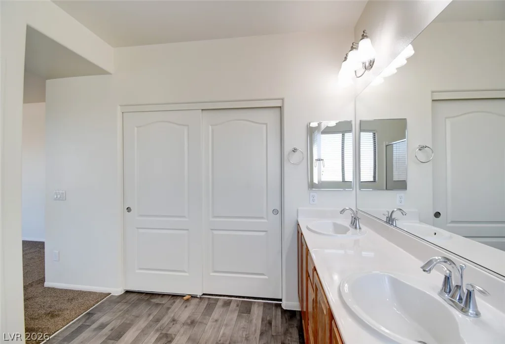 785 Crest Valley, Henderson, NV 89011