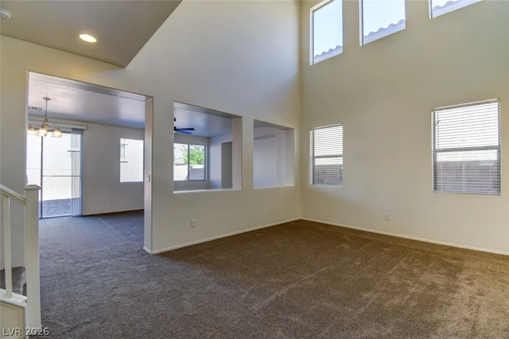 785 Crest Valley, Henderson, NV 89011