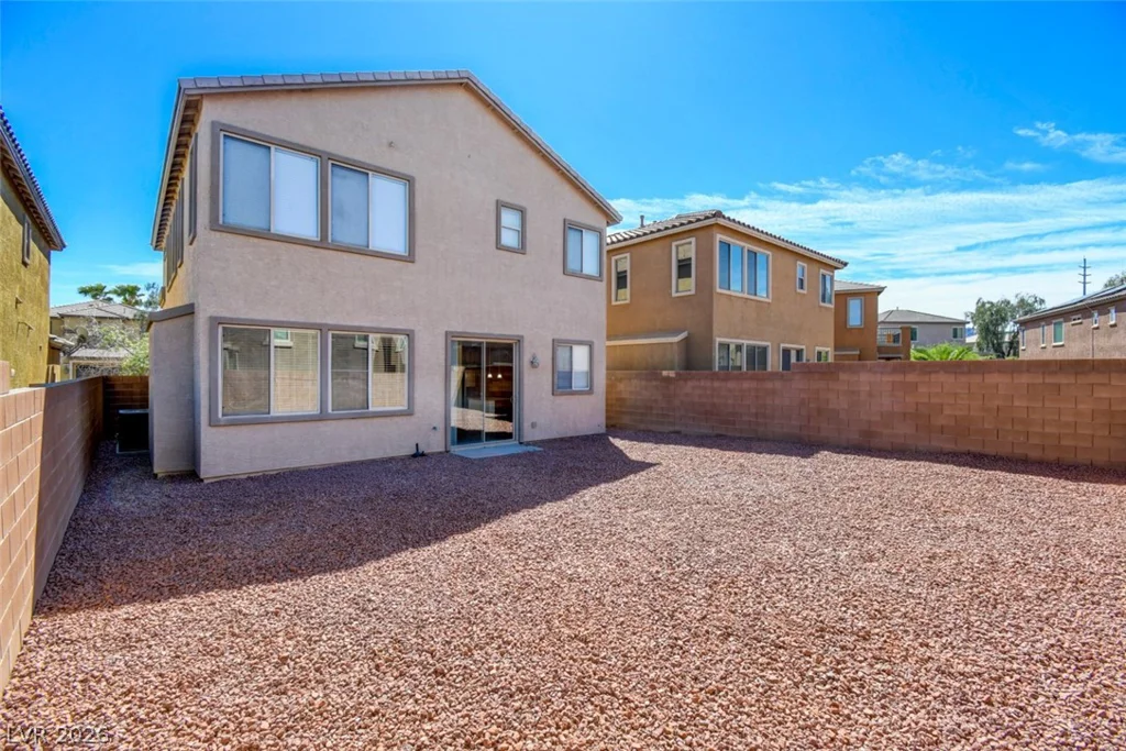 785 Crest Valley, Henderson, NV 89011