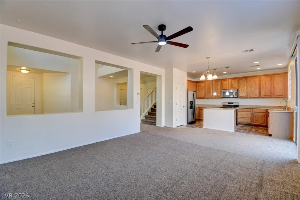 785 Crest Valley, Henderson, NV 89011