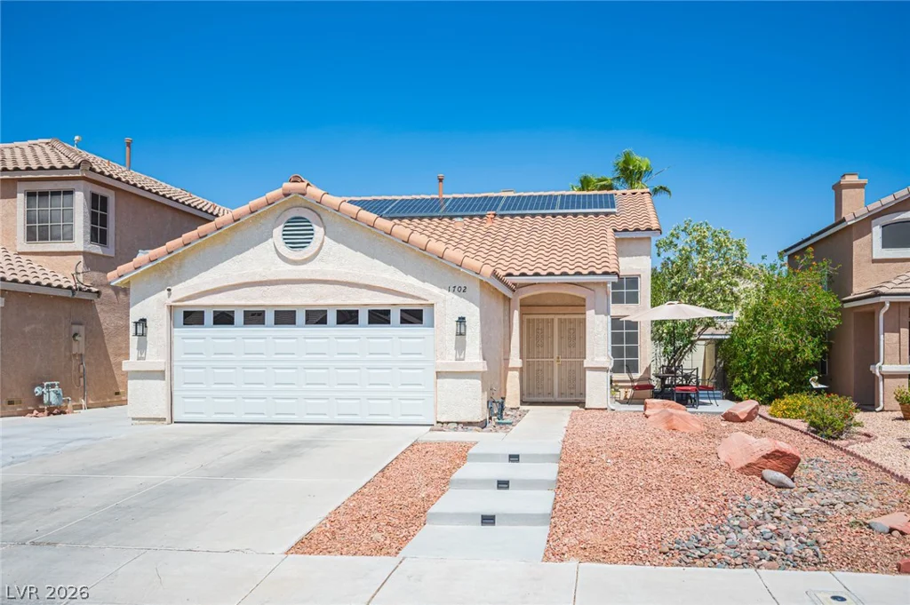 1702 Council Bluff, North Las Vegas, NV 89031