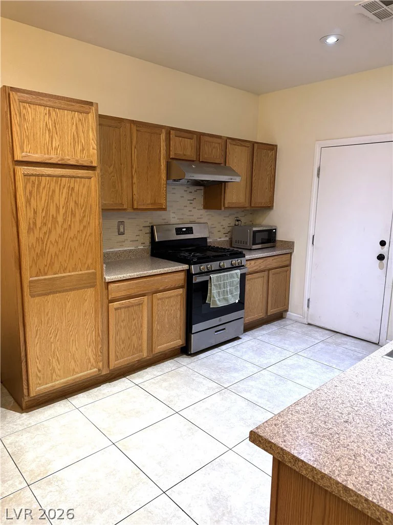 6545 Netherseal, Las Vegas, NV 89139