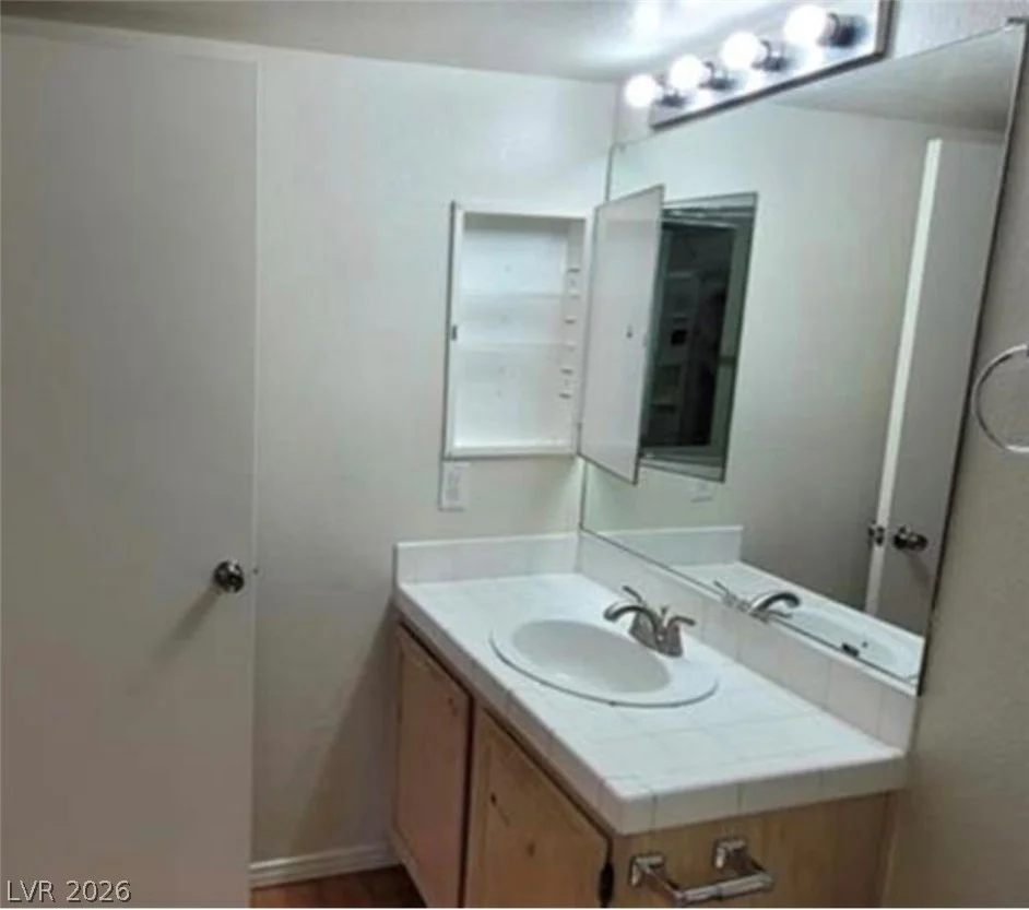 3125 Buffalo, Las Vegas, NV 89128