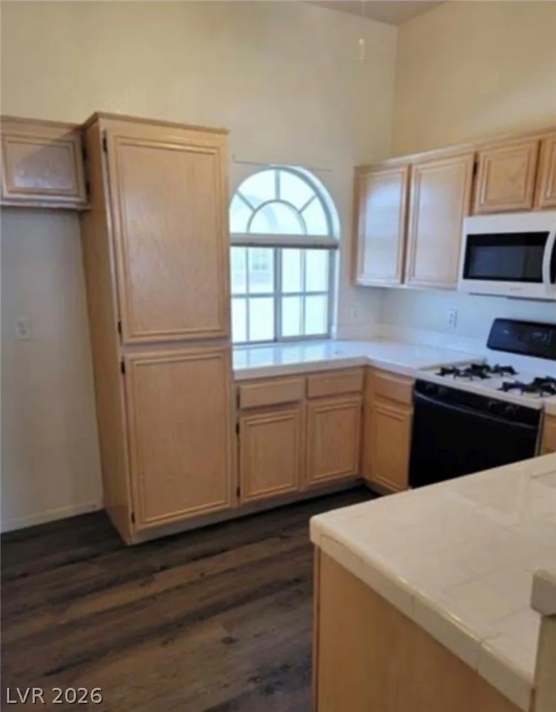 3125 Buffalo, Las Vegas, NV 89128