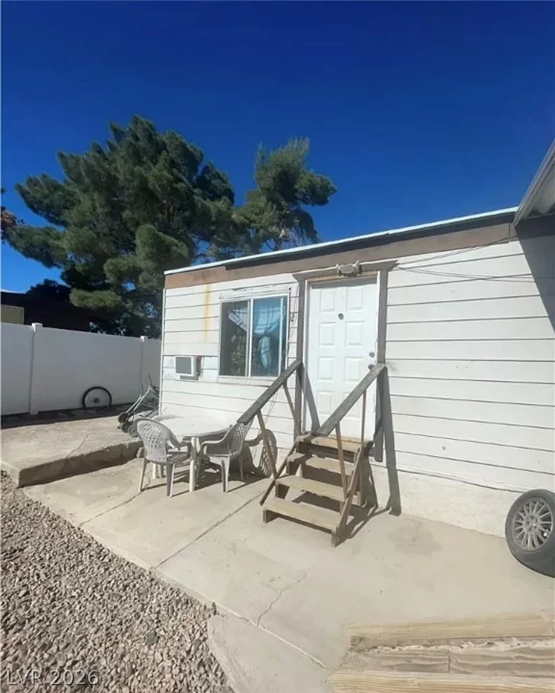 2873 Humboldt, Las Vegas, NV 89142