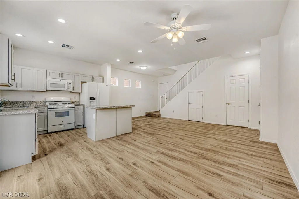 8160 Herring, Las Vegas, NV 89147