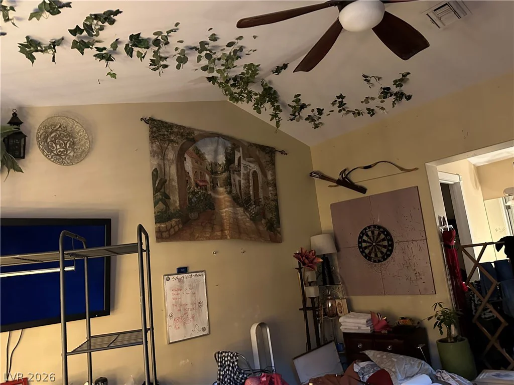 4738 Laurel Canyon, Las Vegas, NV 89129