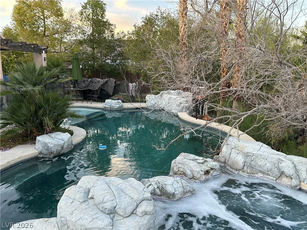 4738 Laurel Canyon, Las Vegas, NV 89129