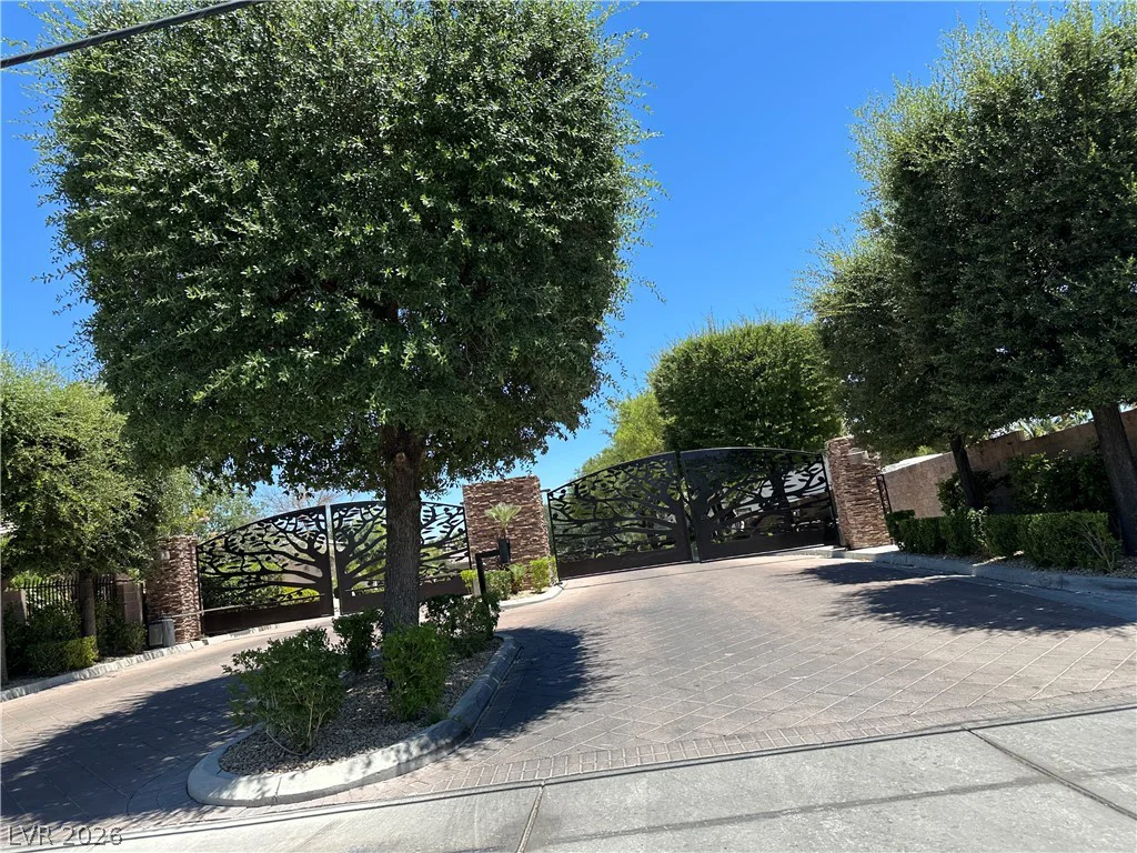 4738 Laurel Canyon, Las Vegas, NV 89129