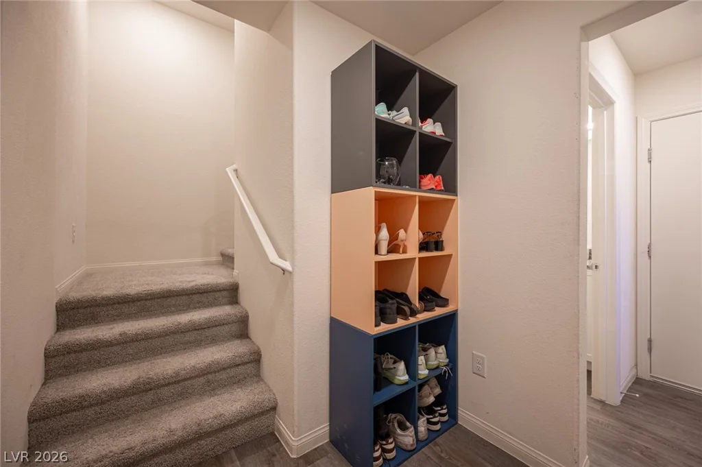 2673 Champagne Gold, North Las Vegas, NV 89086