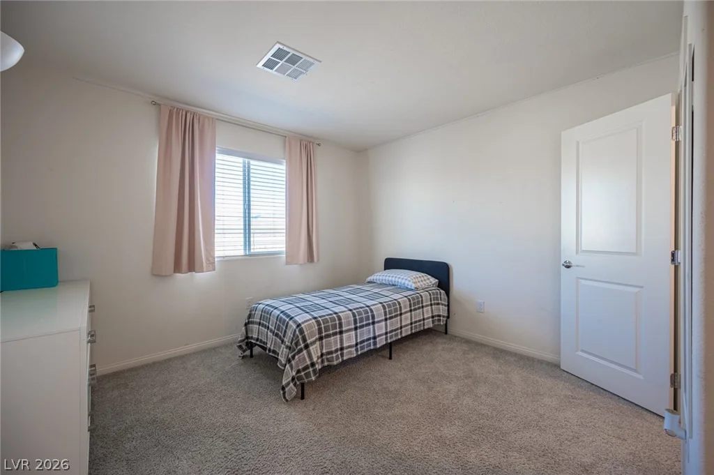 2673 Champagne Gold, North Las Vegas, NV 89086