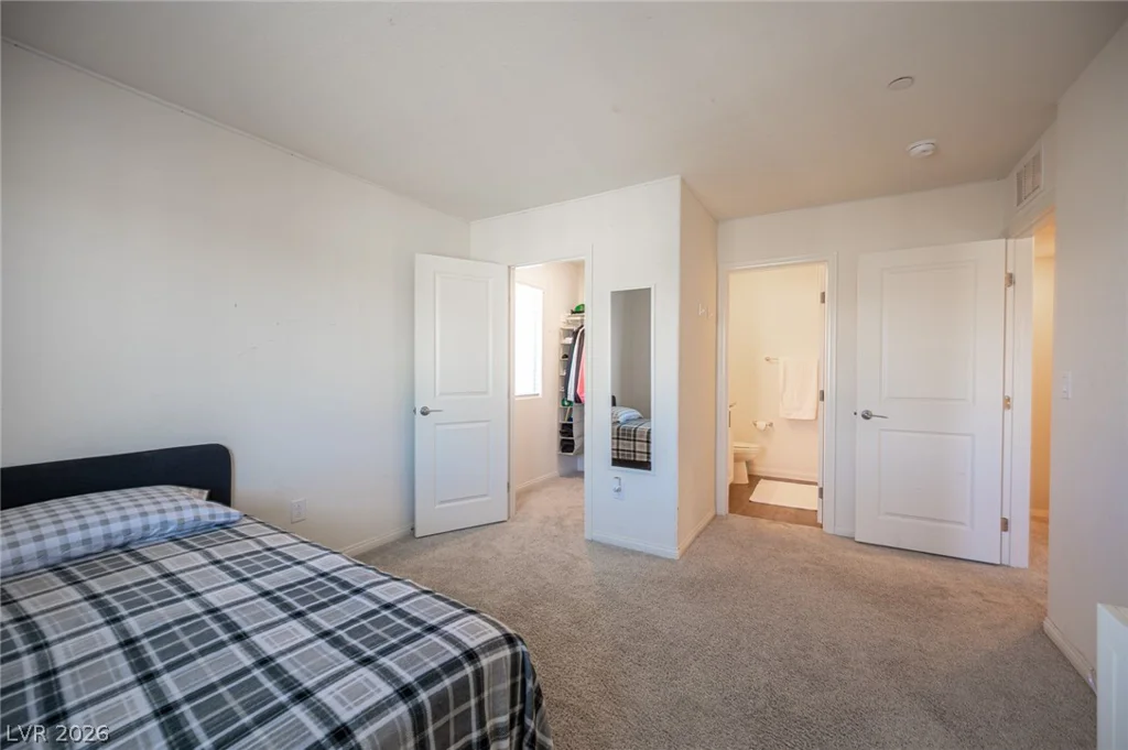 2673 Champagne Gold, North Las Vegas, NV 89086