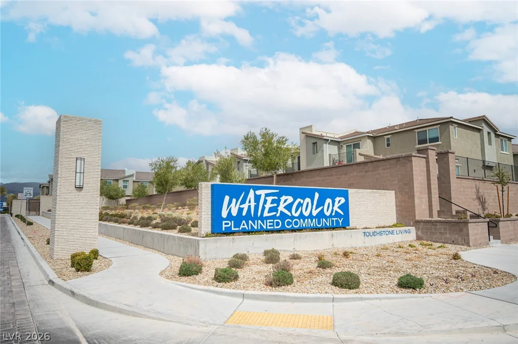 2673 Champagne Gold, North Las Vegas, NV 89086