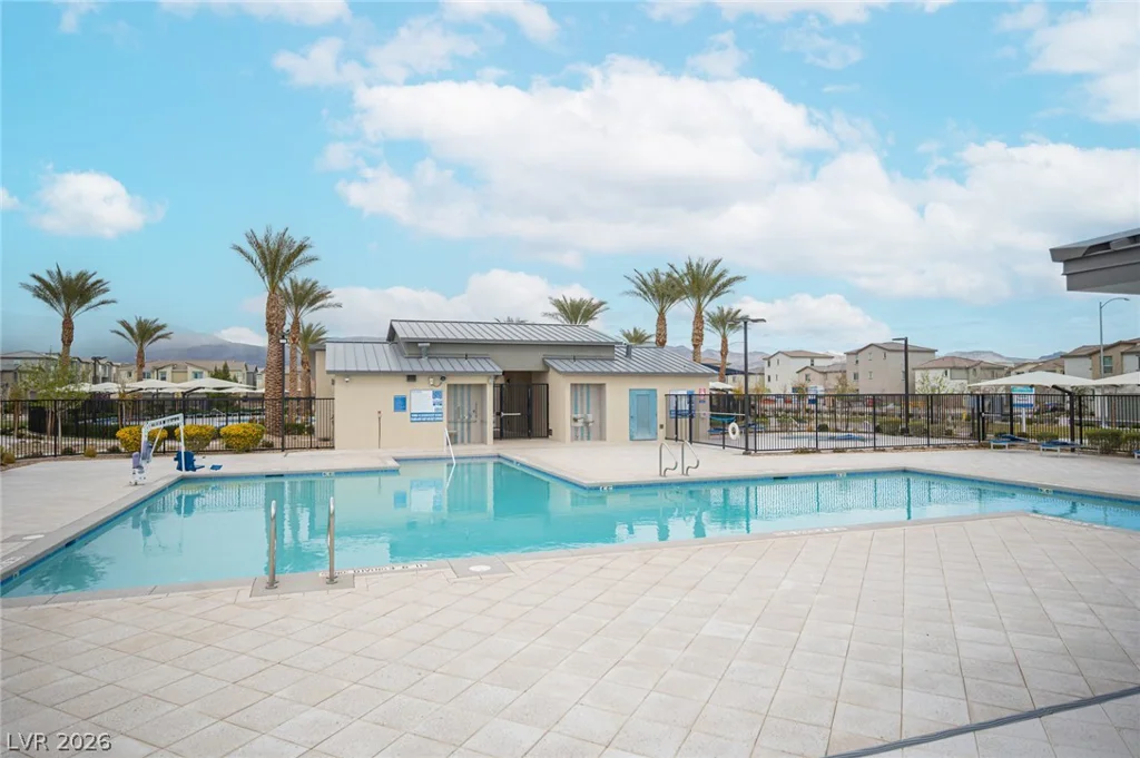 2673 Champagne Gold, North Las Vegas, NV 89086