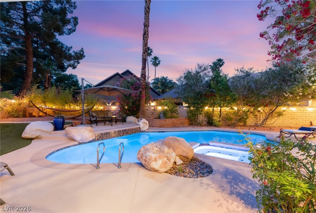 3004 ASTORIA PINES, Las Vegas, NV 89107