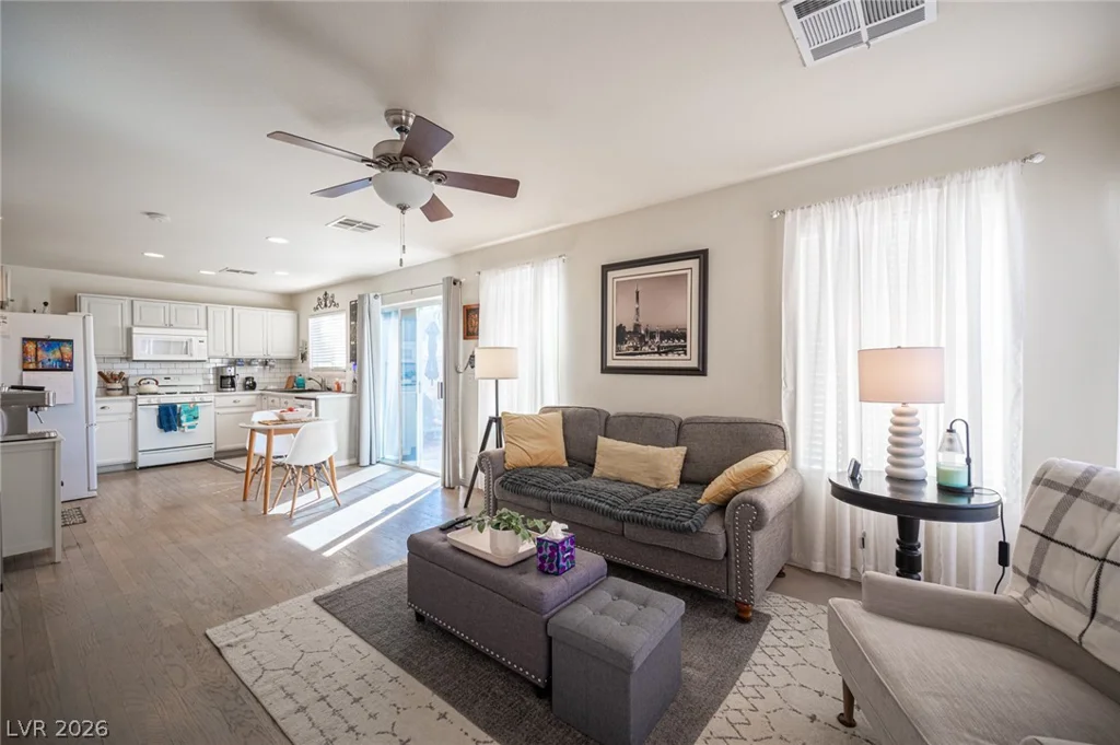 8041 Gobbler Grove, Las Vegas, NV 89143