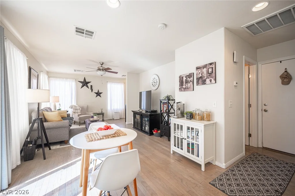 8041 Gobbler Grove, Las Vegas, NV 89143