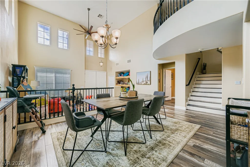 4104 Fabulous Finches, North Las Vegas, NV 89084