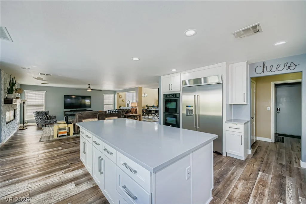 4104 Fabulous Finches, North Las Vegas, NV 89084