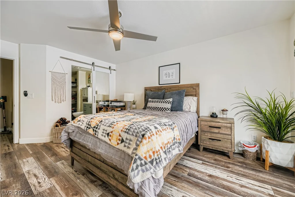 4104 Fabulous Finches, North Las Vegas, NV 89084