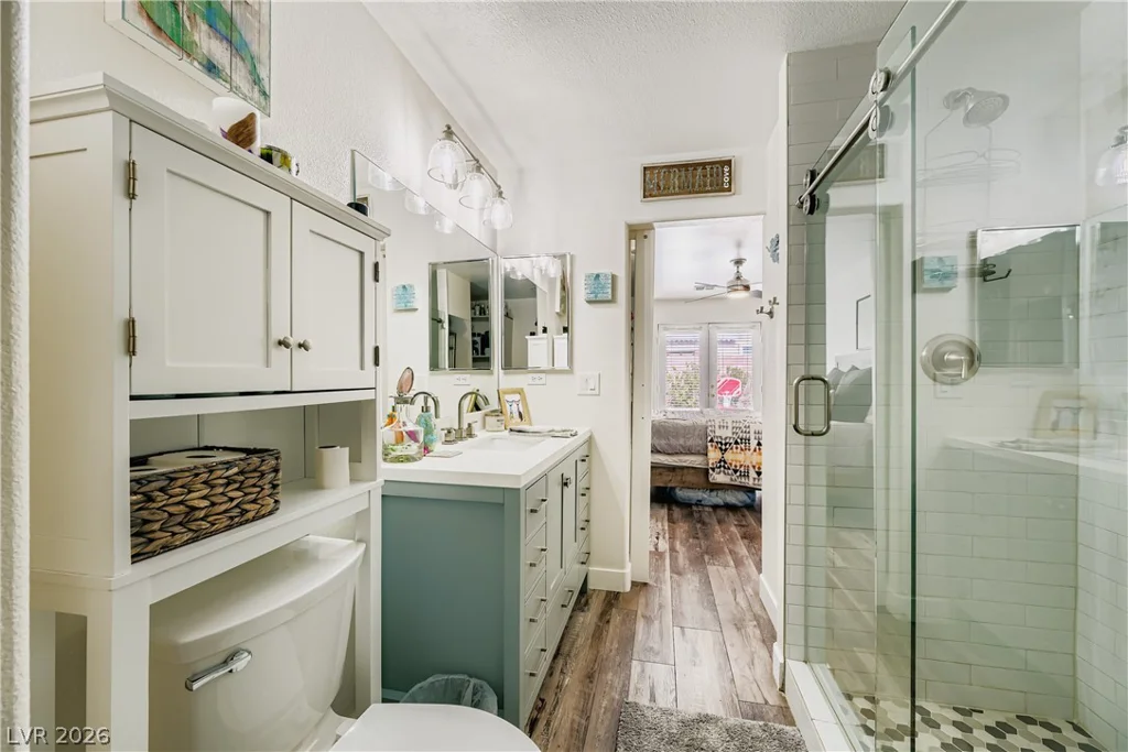 4104 Fabulous Finches, North Las Vegas, NV 89084