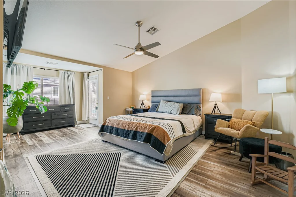 4104 Fabulous Finches, North Las Vegas, NV 89084