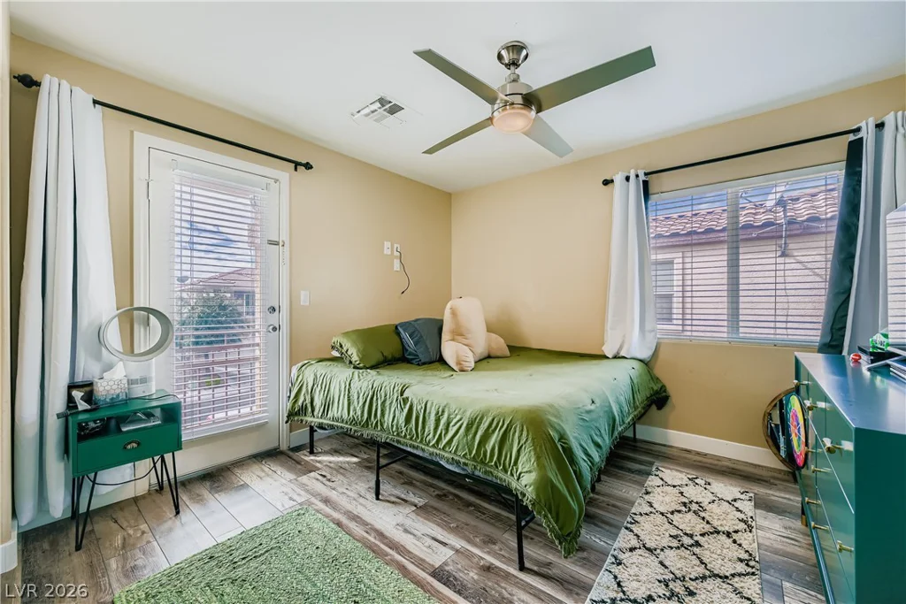 4104 Fabulous Finches, North Las Vegas, NV 89084