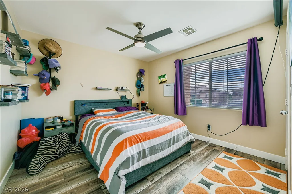 4104 Fabulous Finches, North Las Vegas, NV 89084