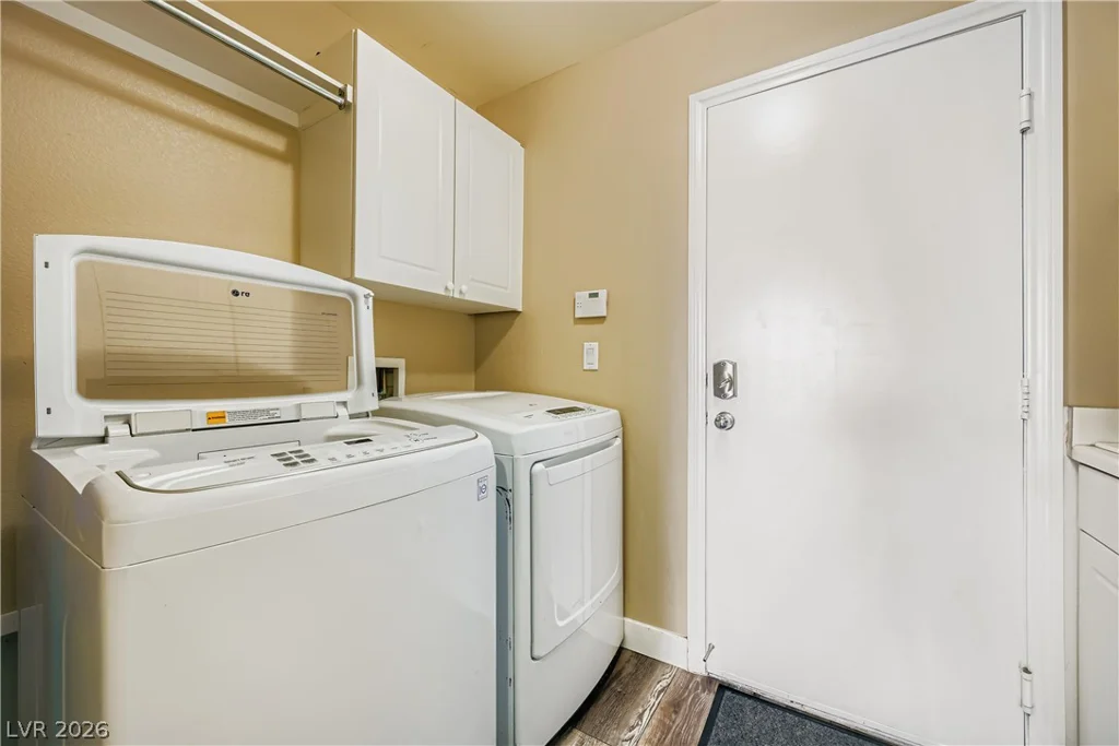 4104 Fabulous Finches, North Las Vegas, NV 89084