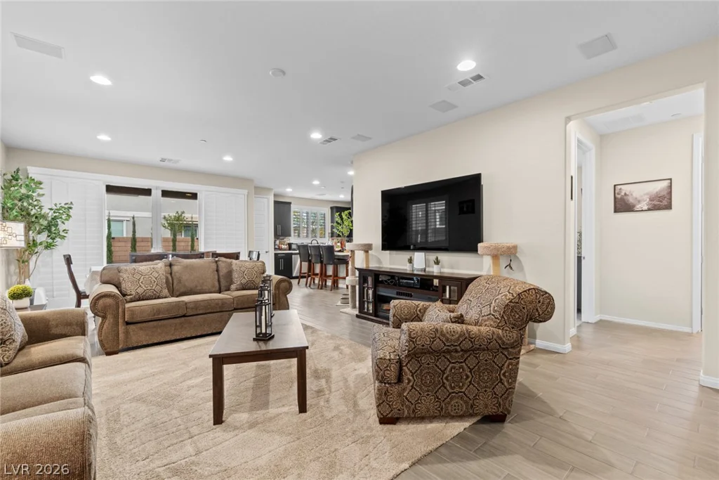 664 Sostenuto, Henderson, NV 89011
